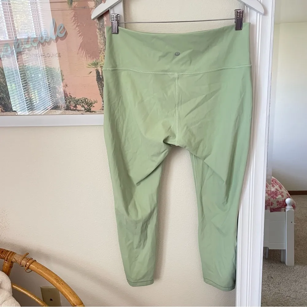 Lululemon Wunder Under High-Rise Tight 25" Leggings in Creamy Mint Size 12 - Image 6