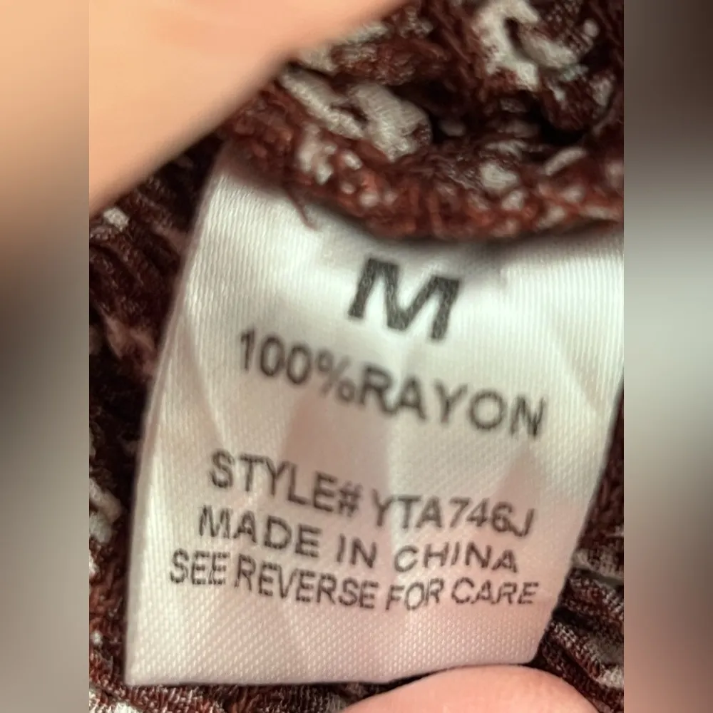 Audrey 3+1 Easy Peazy Floral Smocked Cinched Top size med - Image 10