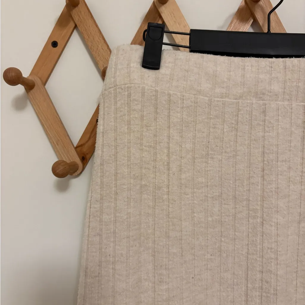 Target Universal Threads Cream Midi skirt - Image 2