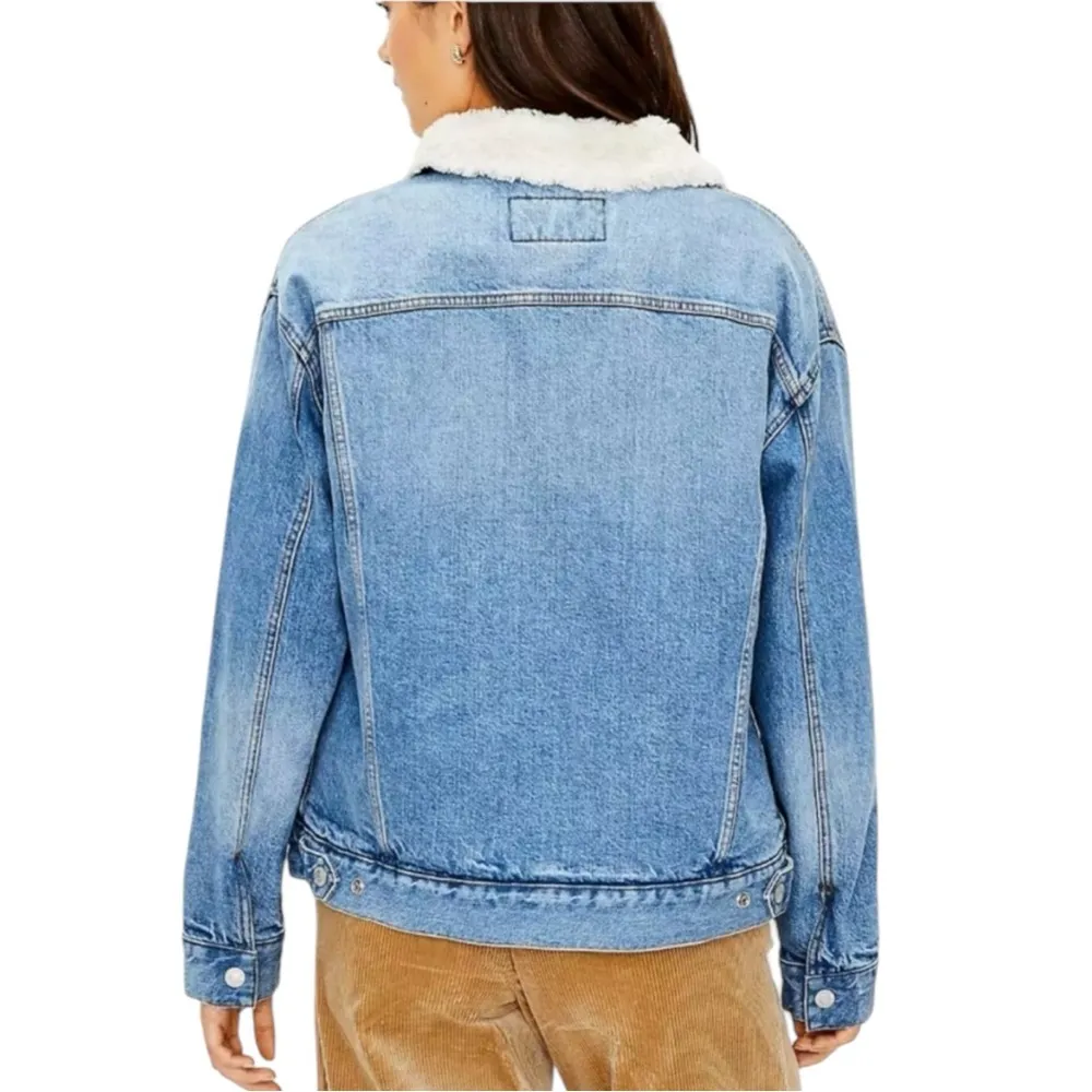 Ann Taylor LOFT Denim Sherpa Lined Trucker Jacket size Small - Image 3