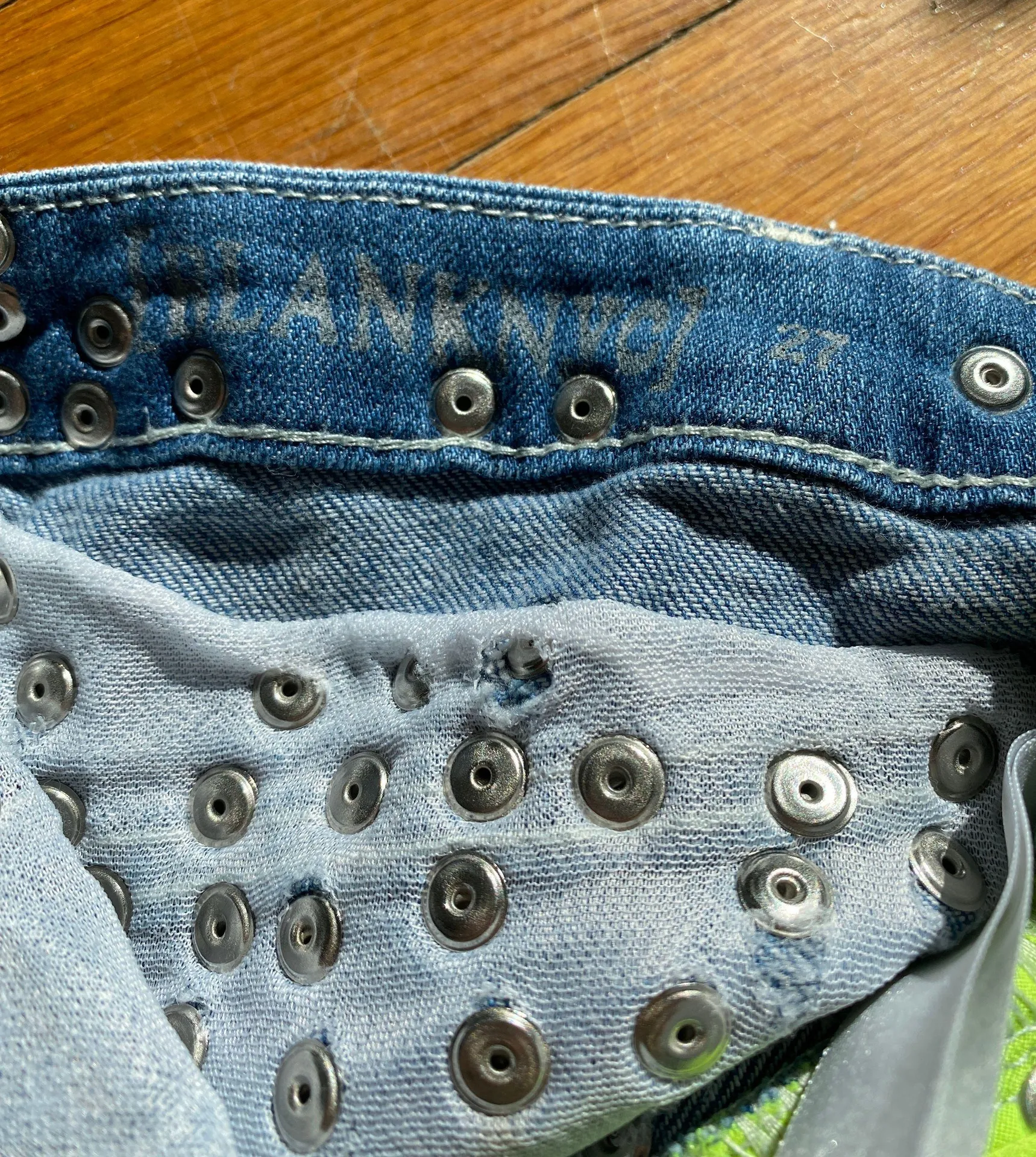 Studded  Shorts - Image 5