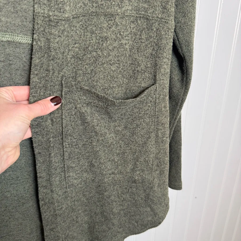 Out From Under Urban Outfitters Green Hooded Open Cardigan Women’s Size Small - Image 5