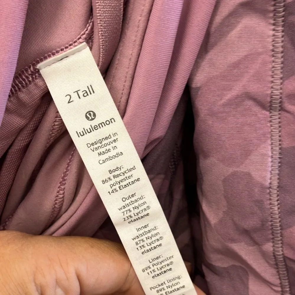 Lululemon Speed up Mauve Camouflage Athletic Shorts size 2 Tall #711 - Image 3