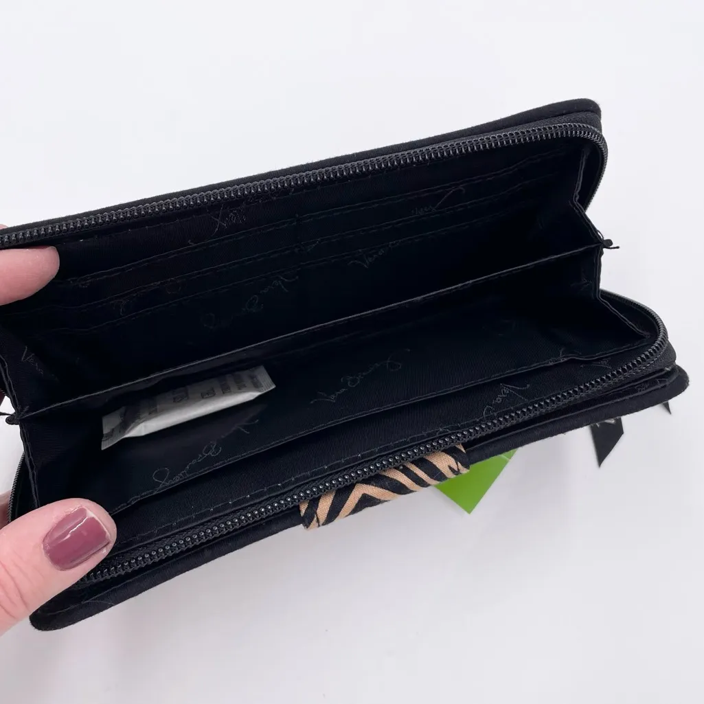 NEW Vera Bradley Turnlock Wallet Zebra Print Quilted Cotton Card Slots Zipper - Image 4