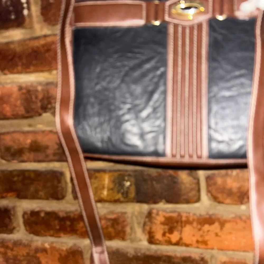 Faux Leather Italy Italian Shoulder Bag Handbag Tote Purse Black Brown Purse - Image 4