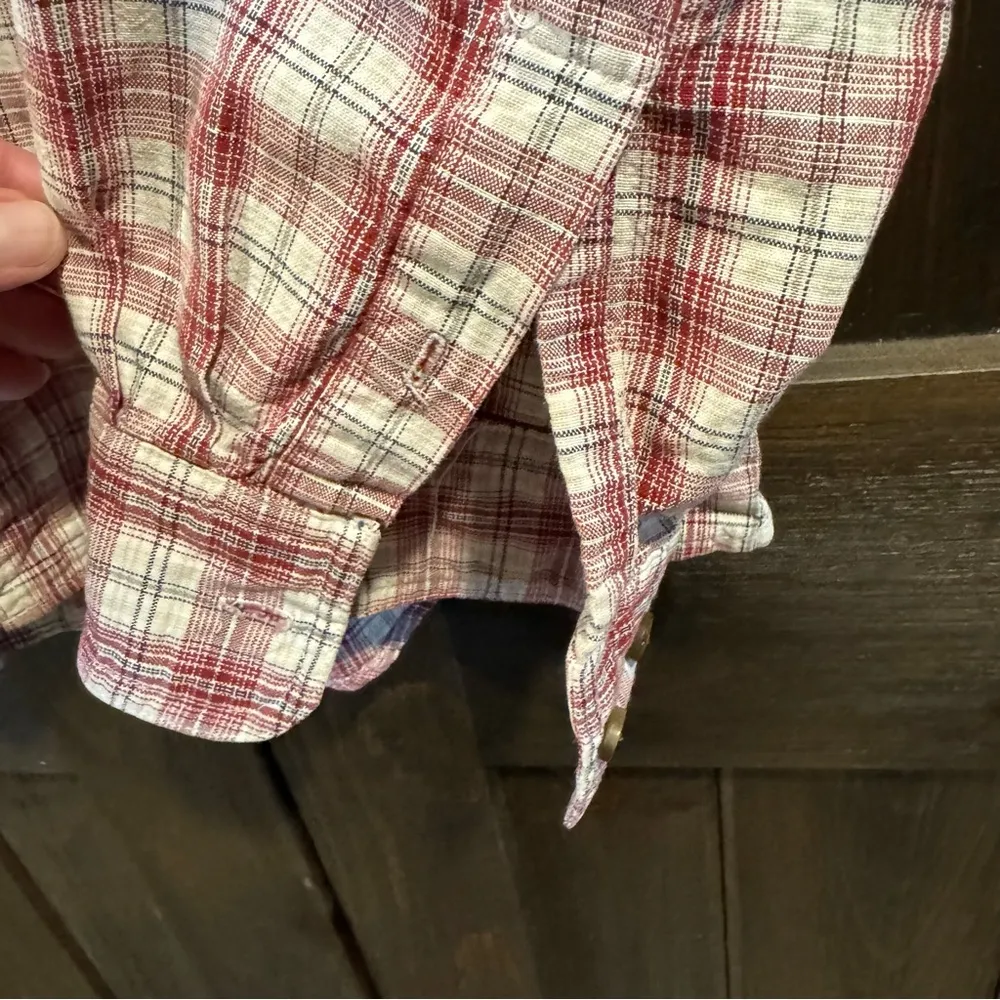 Bit & Bridle Button Up Shirt Women’s Size XL - Image 8