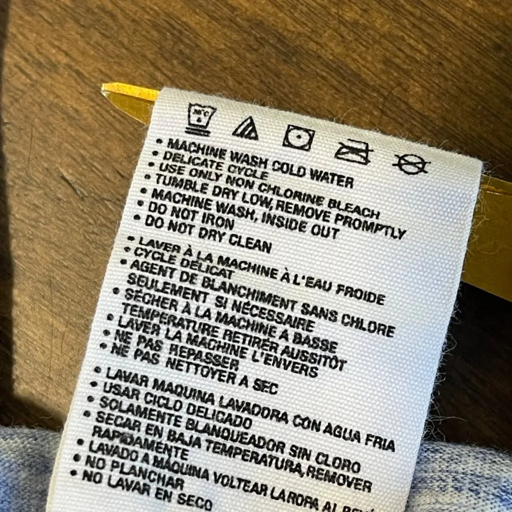 NFL Team Apparel New York Giants Tee Women's Size Large Jeweled 3/4 Sleeves Blue - Image 9