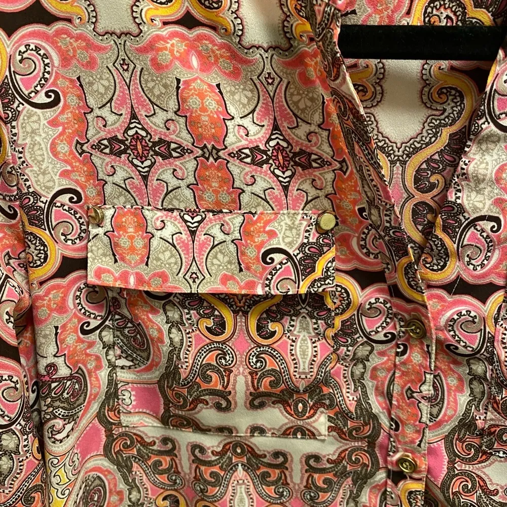 Charter Club button down utility blouse medium petite. - Image 5