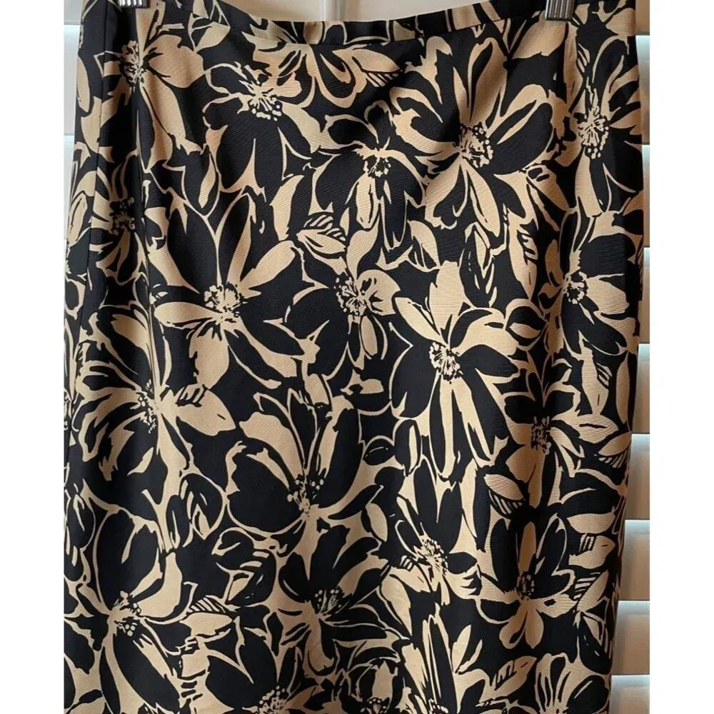Ann Taylor Silk Lined Floral Print Mini‎ A Line Skirt Size 6 Dark Brown Beige - Image 2