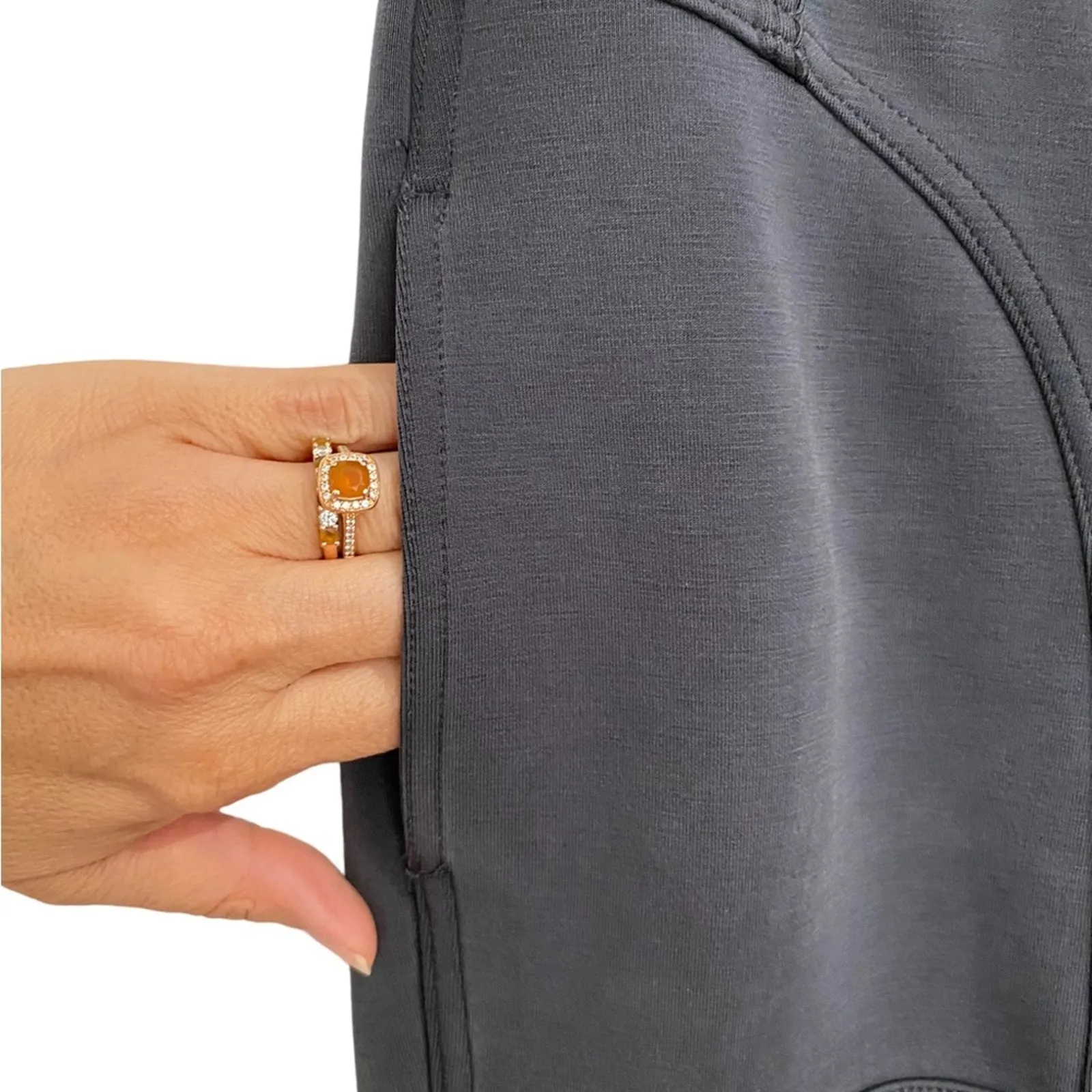 Chelsea & Violet Gray Knit High Waist Extreme Flare Pants Sz M - Image 4