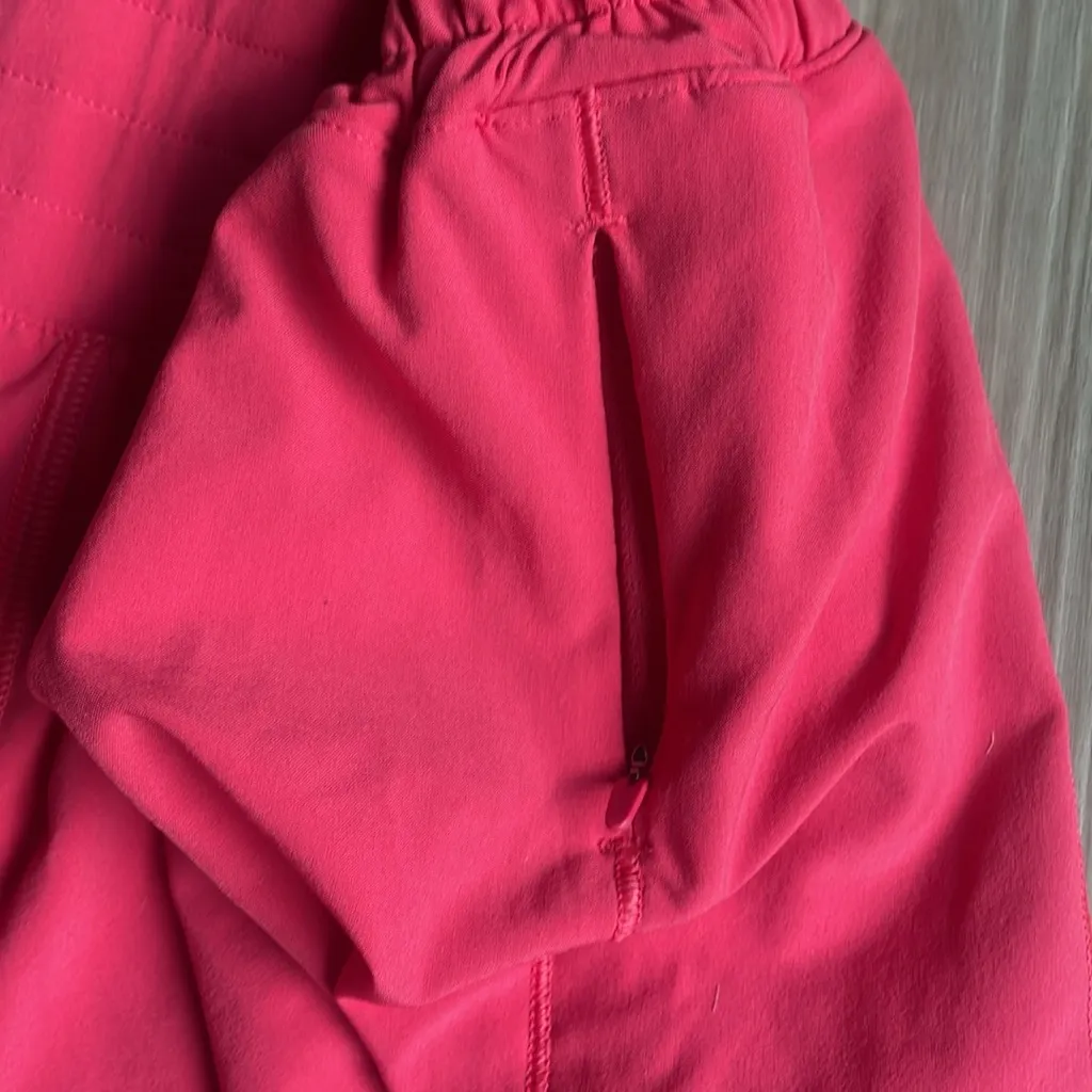 Lululemon Hotty Hot short HR 4 inch Glaze Pink Size 4 Like New - Image 6