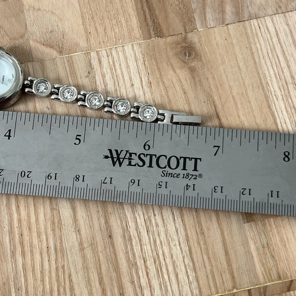 Fashion Watch FMD Brand Silver - Image 10