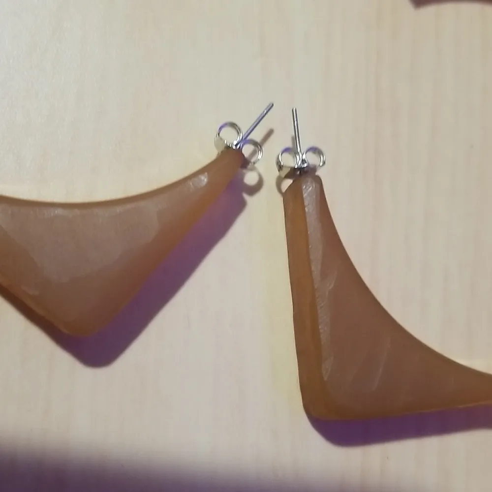 💕RACHEL COMEY💕 Tuck Acrylic Square Hoop Earrings ~ Amber NWOT - Image 7