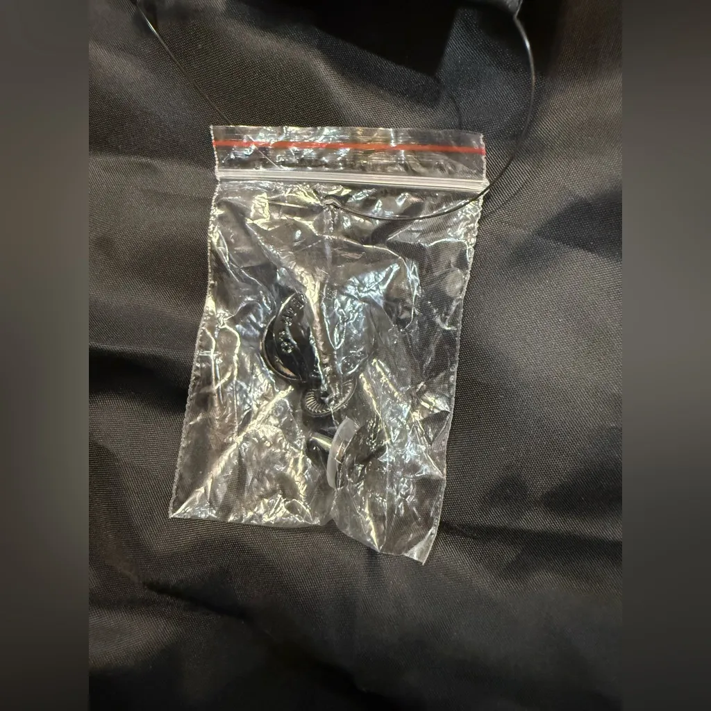 Noise Outerwear Co Women's Gray Mid Length Puffer Jacket with Hood Size XL - Image 8