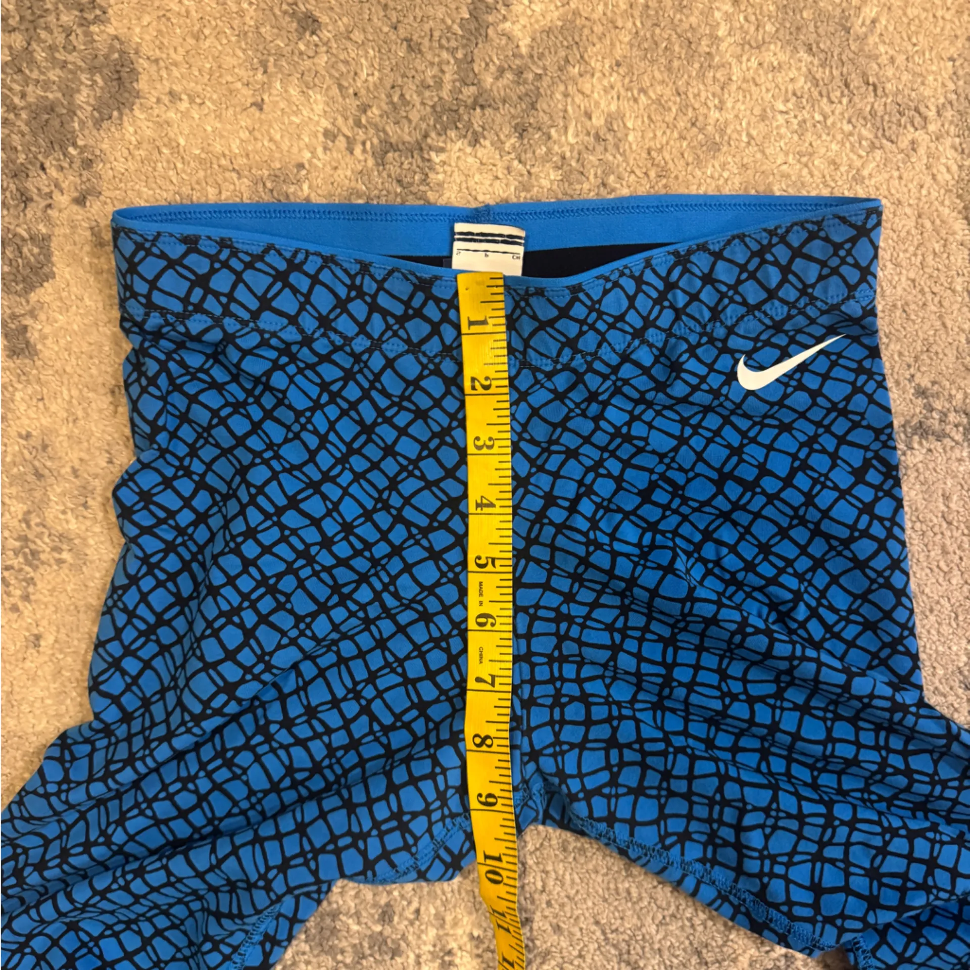Nike Royal Blue Capris - Image 5