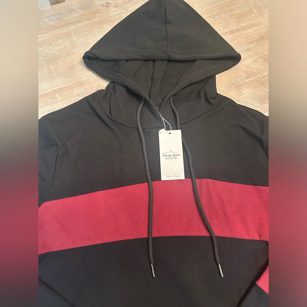 ⭐️NWT black and maroon pullover hoodie Red Size XXL - Image 3