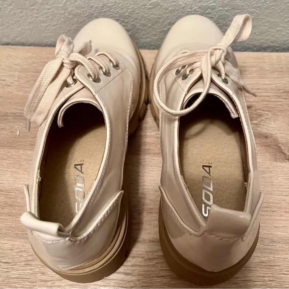 Chunky Heel Oxford Shoes - Image 6