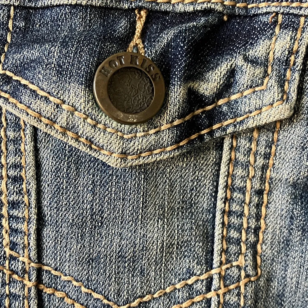 Hot Kiss junior Denim with Red Logo  vest medium - Image 7