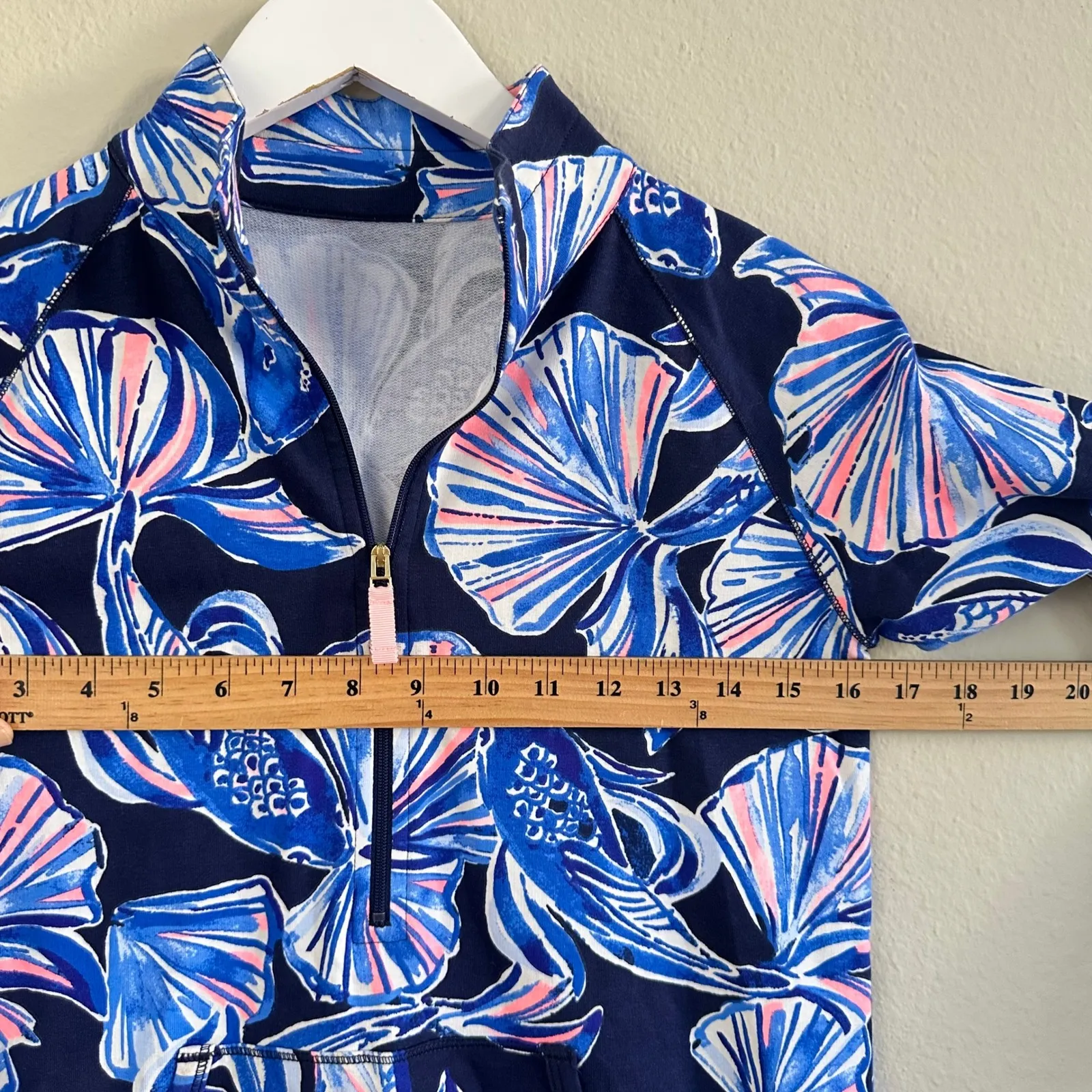 Lilly Pulitzer UPF50 Skipper Popover Dress Small Bright Navy in Reel Life‎ Print - Image 8