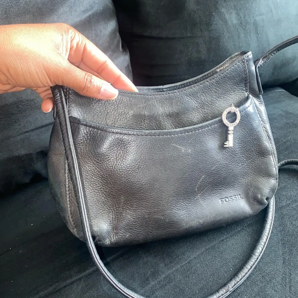 CROSSBODY BLACK PURSE - Image 5