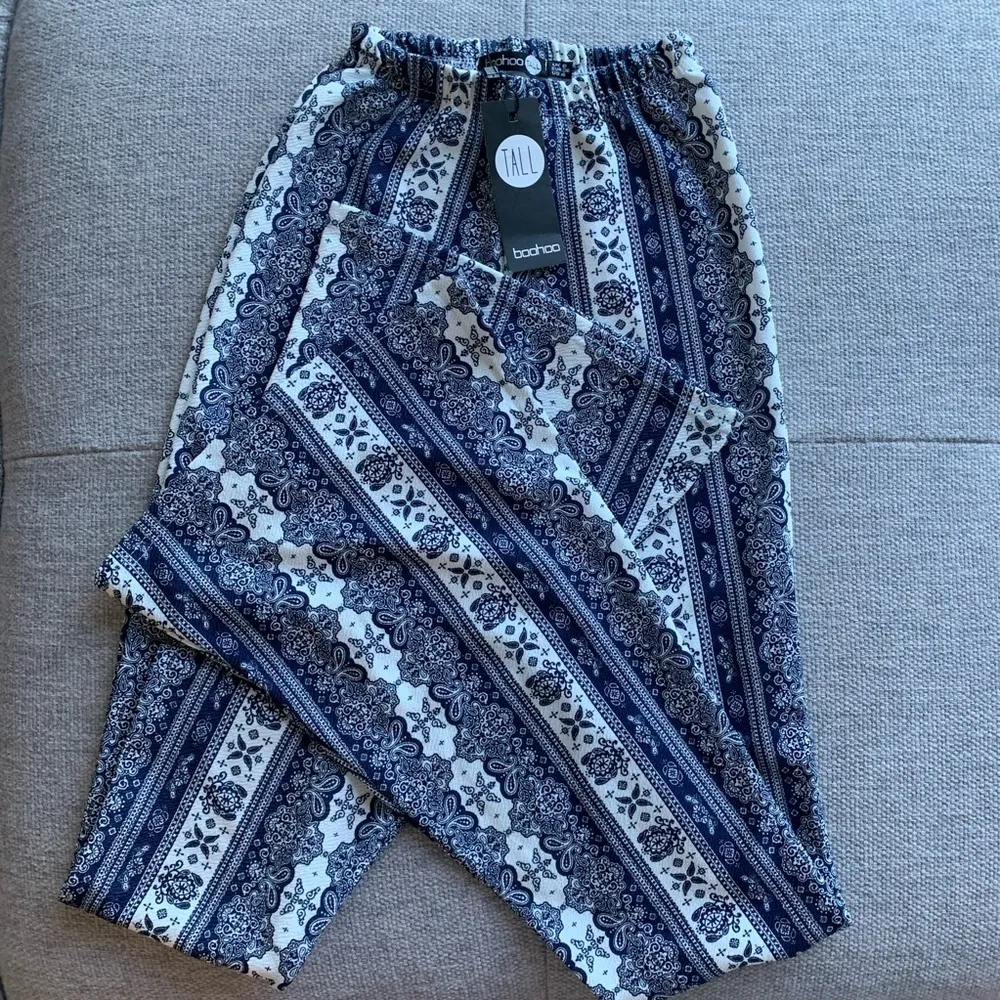 NWT  Leanne Boho Paisley Print Flare Pants - Image 6