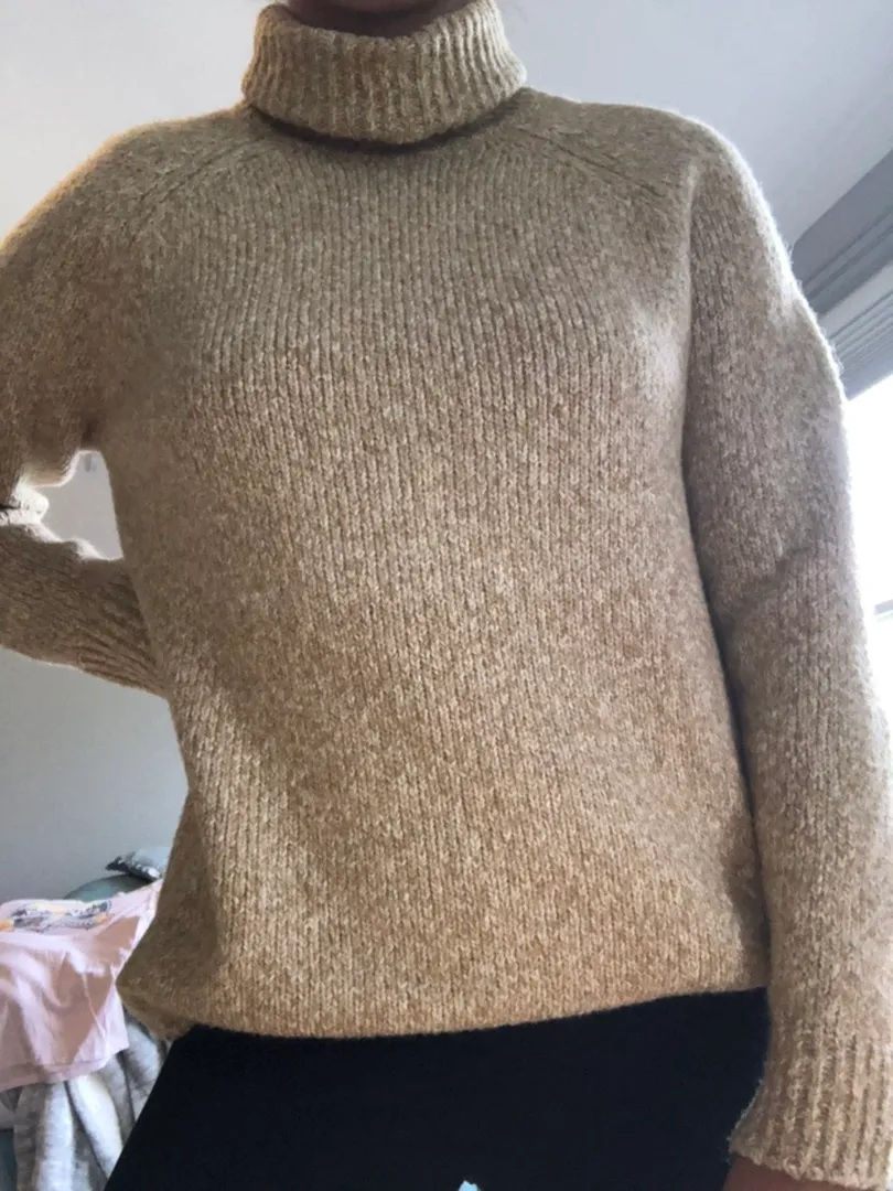 Michael Kors Sweater - Image 2