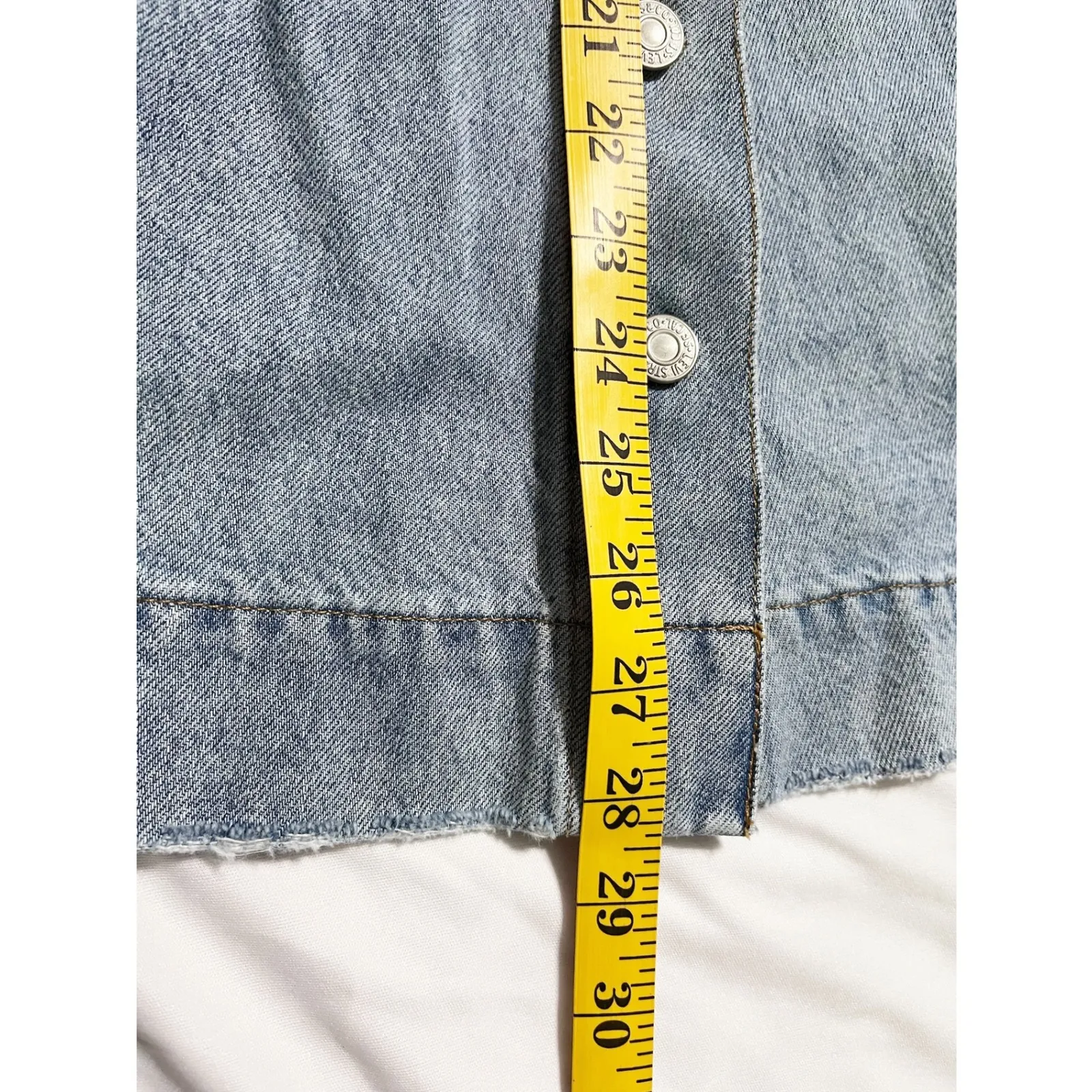 Levi's Premium Denim Button Circle Midi Skirt Womens Size 27 Button‎ Front Midi - Image 11