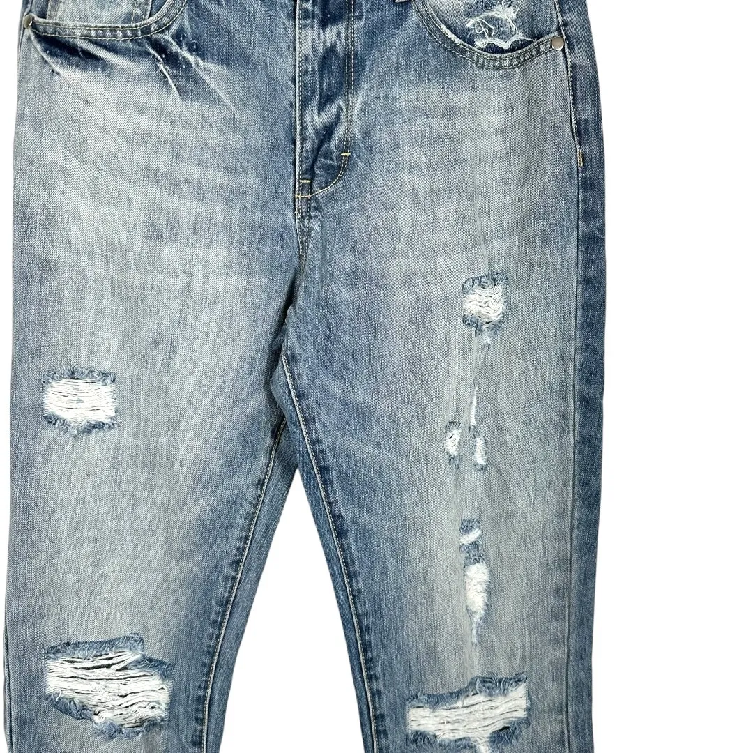 Elan Distressed light Blue Jeans Medium 8/10 - Image 4