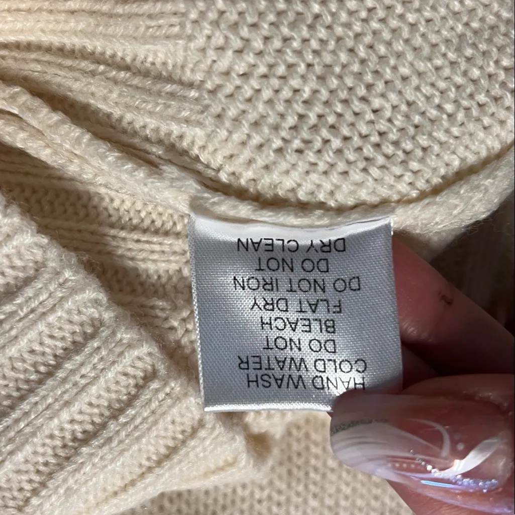 Amoli Women’s Cream Sweater with Fringe Detail on Sleeves. Size:Small/Medium - Image 5