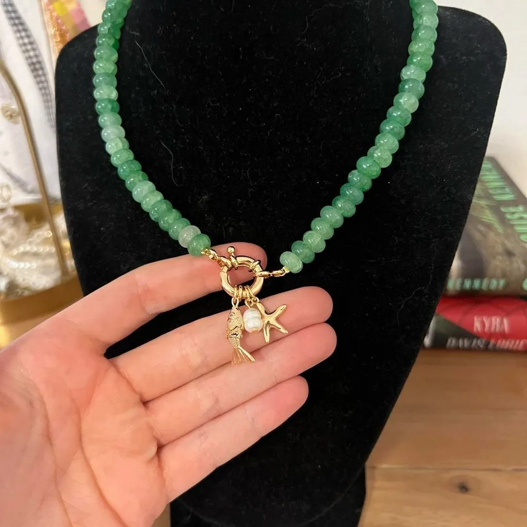 Gold Fish, Starfish, & Pearl Charm Green Glass Bead Necklace⭐️ - Image 3