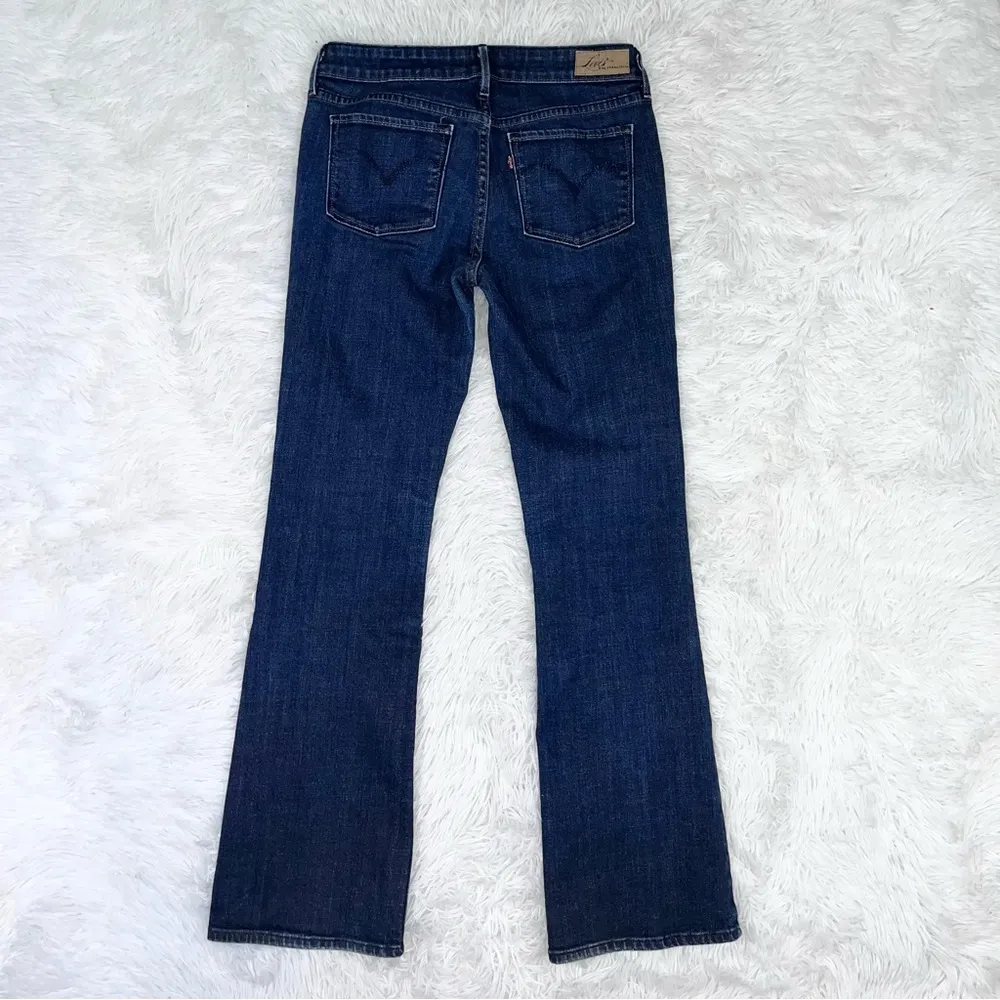 LEVI’S Slight Curve Mid-Rise Classic Bootcut Blue Denim Jeans 2/26 Dark Wash - Image 5