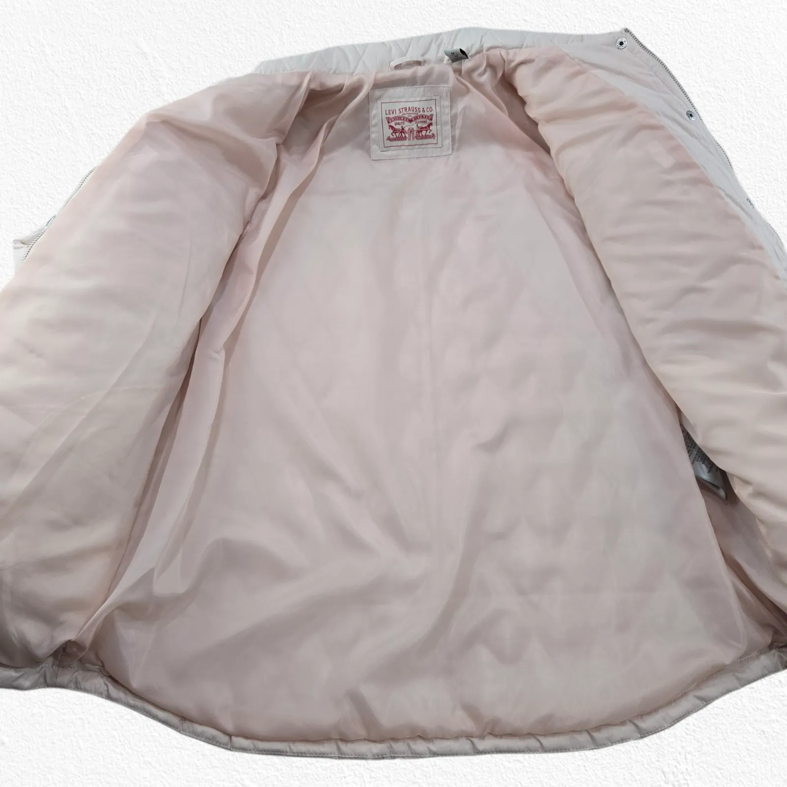 Levi’s Pastel Pink Quilted Shirt Jacket Shacket Snap Button Size Medium NWT - Image 10