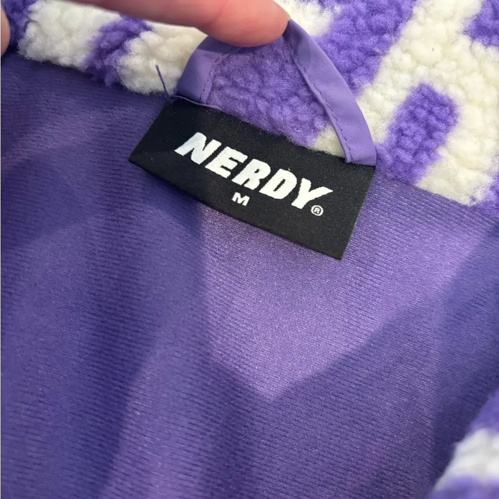 Nerdy Basic Logo Fleece Jacket in Purple and White Size M - Image 5