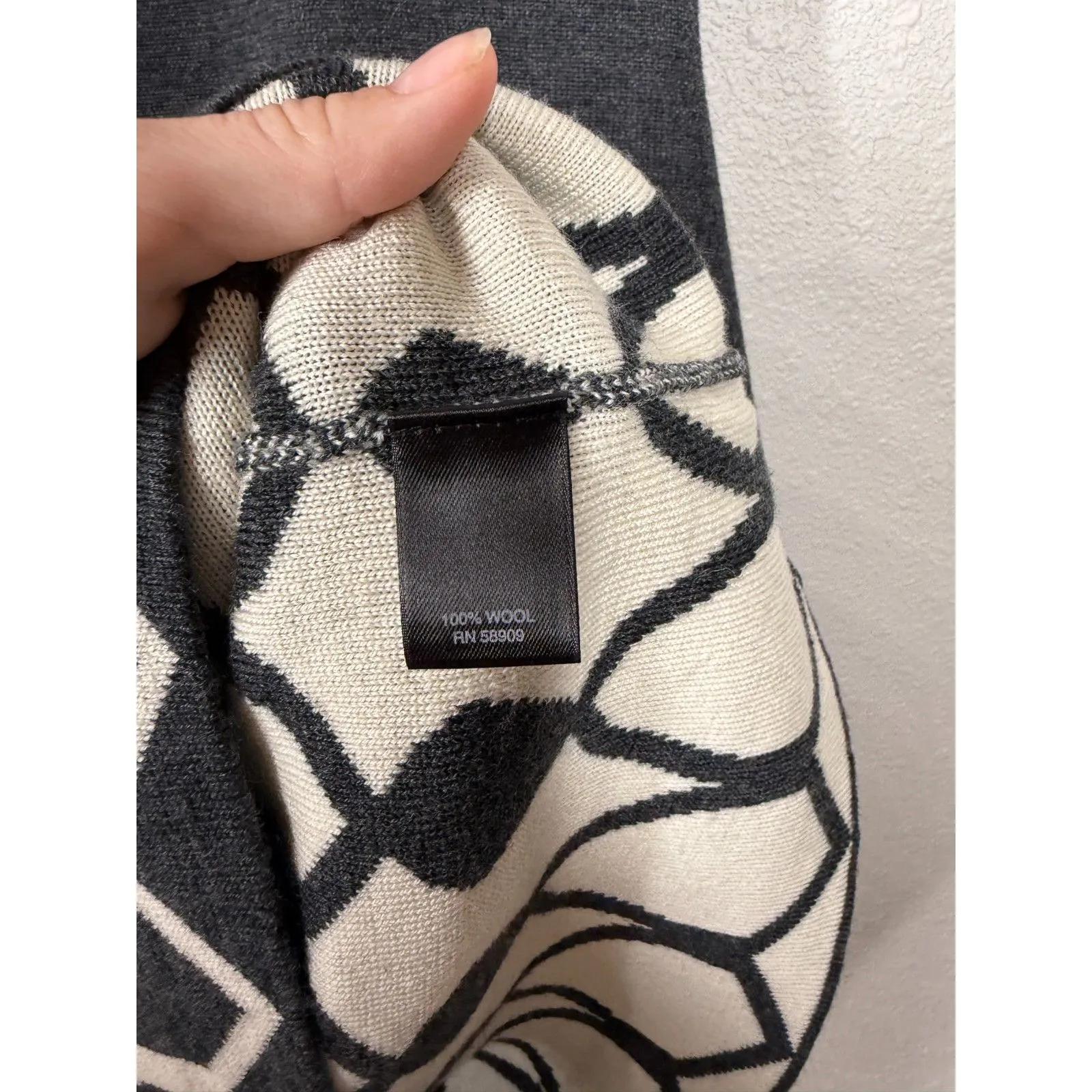 NWT Alex Marie 100% Wool Midi Dress Sz S Bodycon Fitted Soft Short Sleeve - Image 7