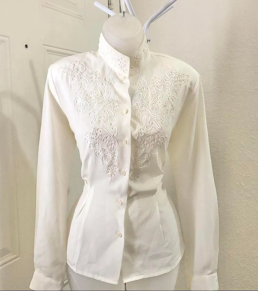 Vintage Cream - Image 2