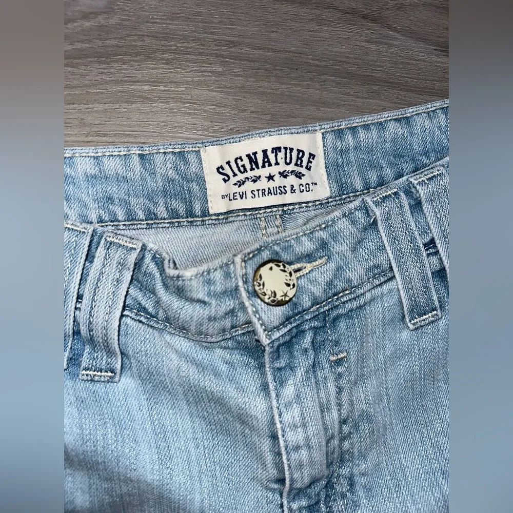 Vintage 90s Levi Strauss & Co Women’s Signature Cotton Stretch Jean Shorts Sz 10 Blue - Image 4