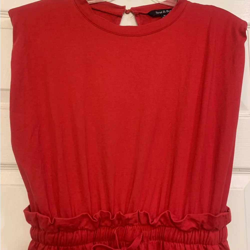 Jogging Sleeveless Red Jumpsuit. 1557 Size M - Image 3