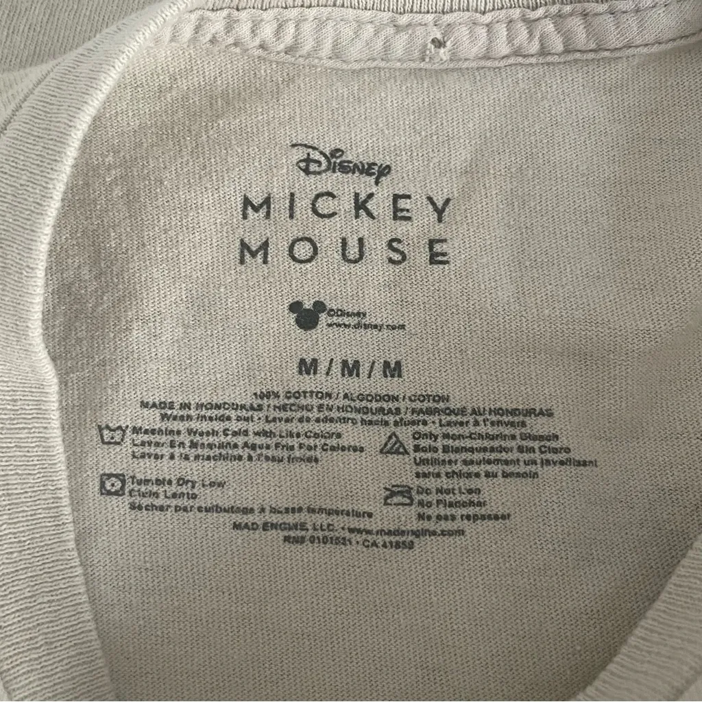 Urban Outfitters Mickey Great Outdoors Vintage Wash Tee Size Medium - Image 5