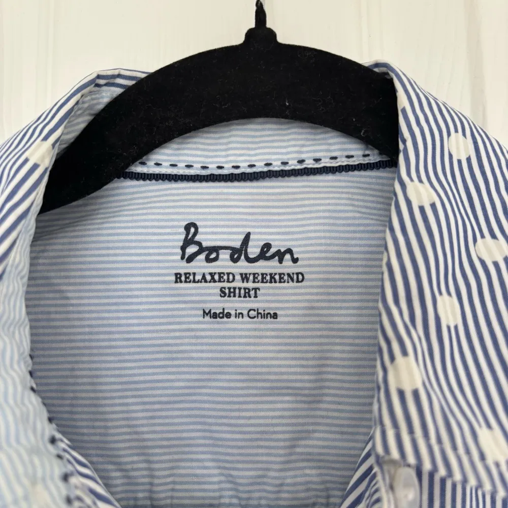Boden Women's Relaxed Weekend Polka Dot Striped Shirt Blue White Cotton Size 6 - Image 3