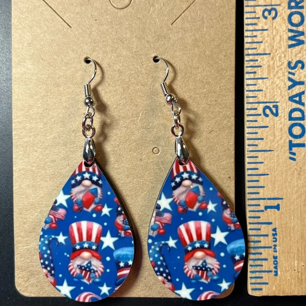 Patriotic Gnome Red White Blue Teardrop Pierced Earrings New - Image 3