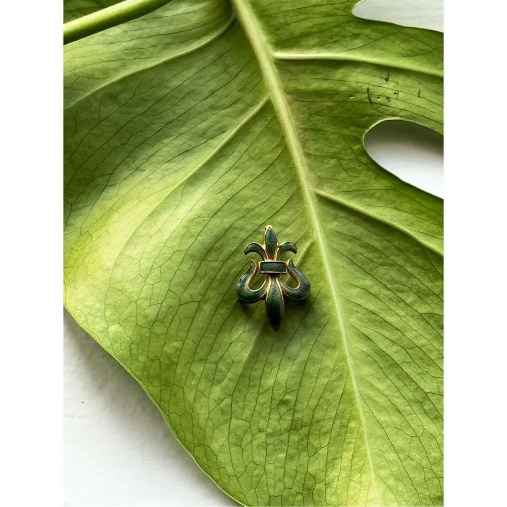 Antique Gold Fleur Di Lis Pendant Brooch Green - Image 9