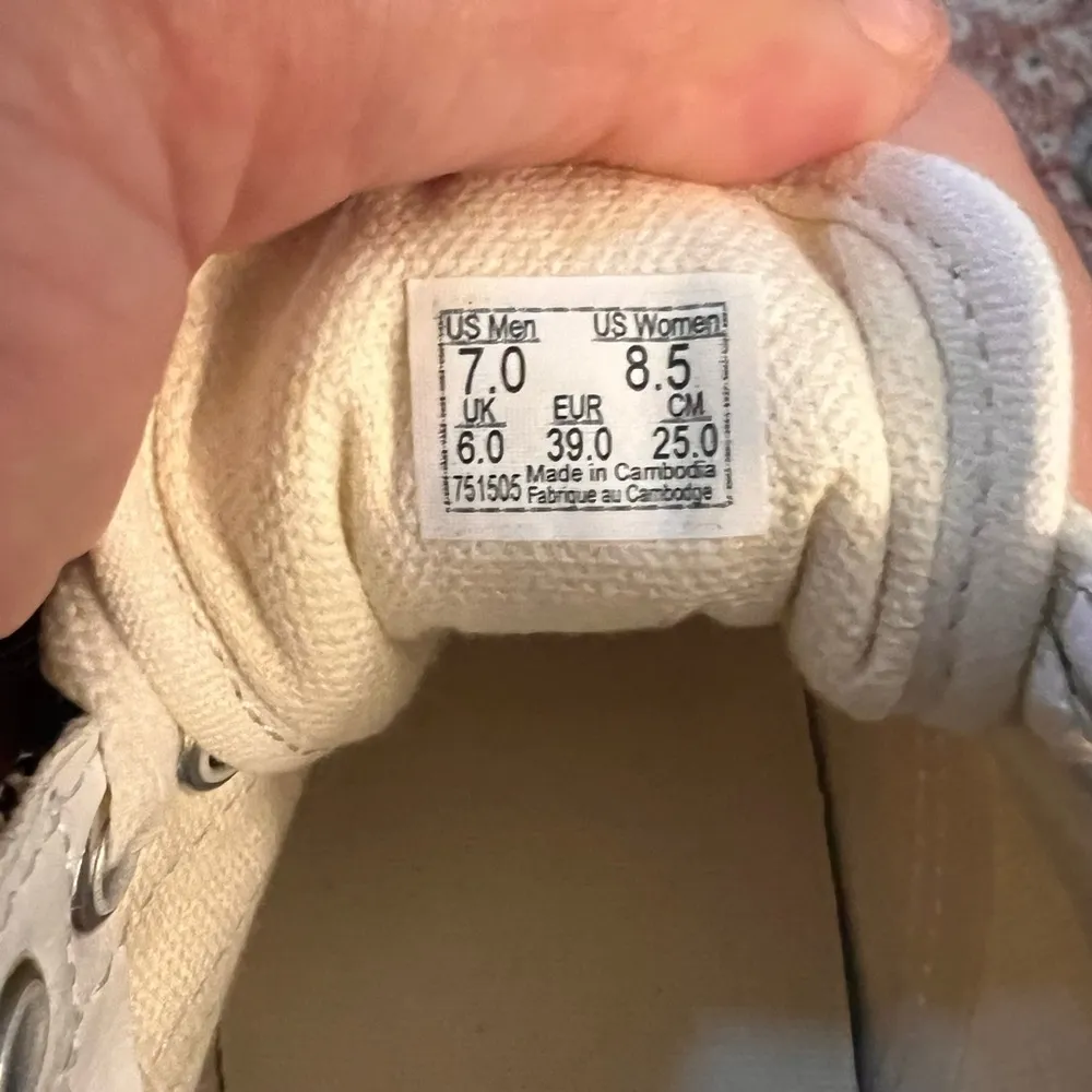 NWT  old skool split paisley black and white sneakers - Image 10