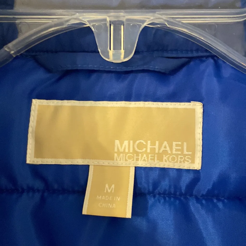 Michael Kors Royal Blue Puffer Vest size M excellent condition length 28” - Image 4