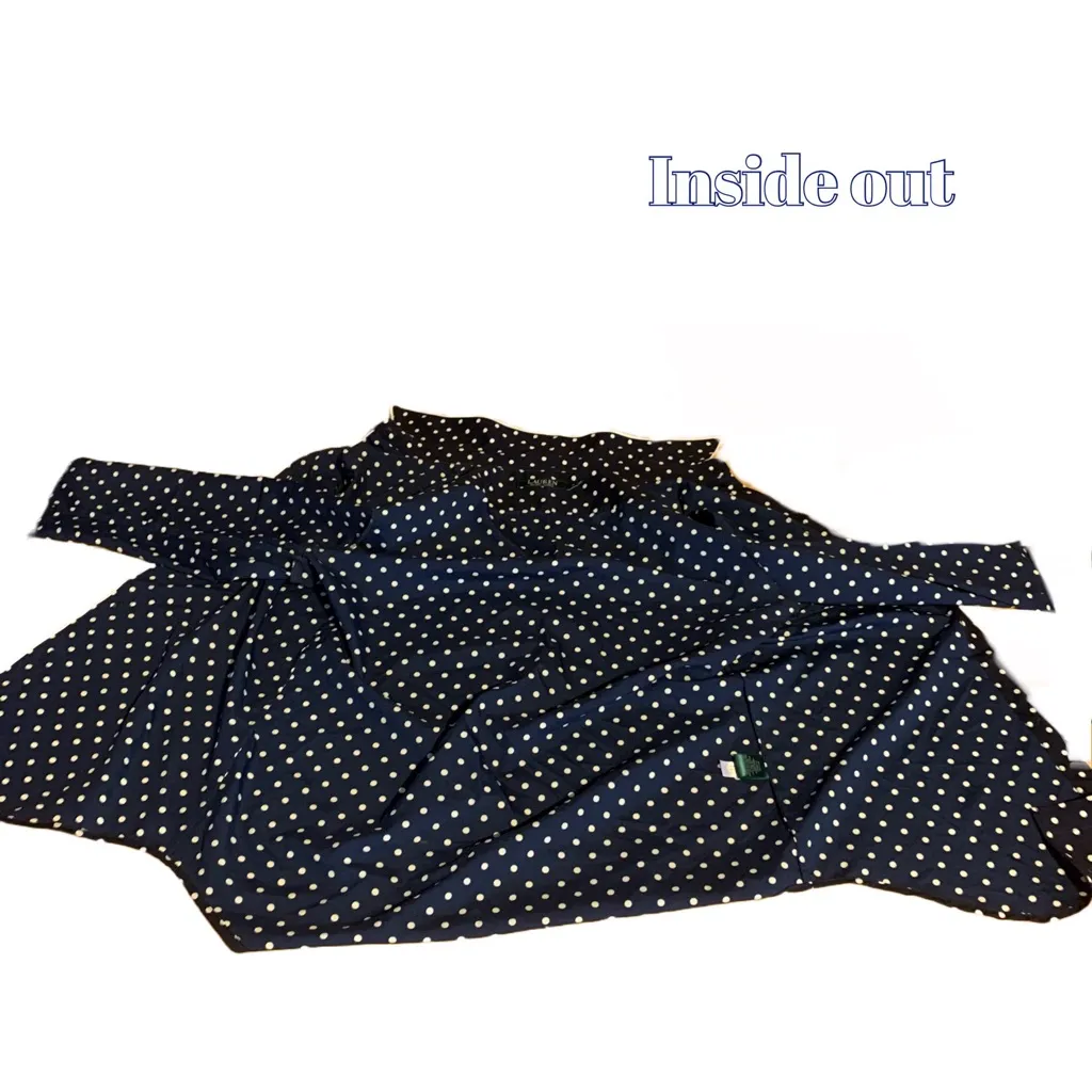 LAUREN RALPH LAUREN NAVY BLUE W/WHITE POLKA DOTS BUTTON DOWN SHIRT (M) - Image 11