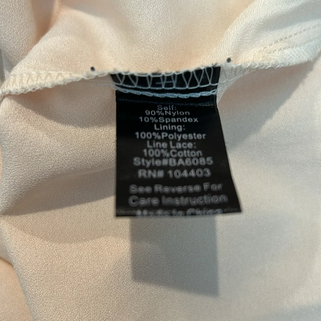 3/$15 BLU PEPPER lace blouse - Image 6