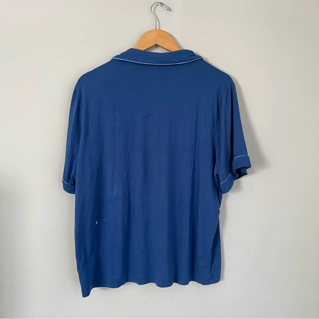 Old Navy Blue Two Piece Pajama Set Size Large - Image 5