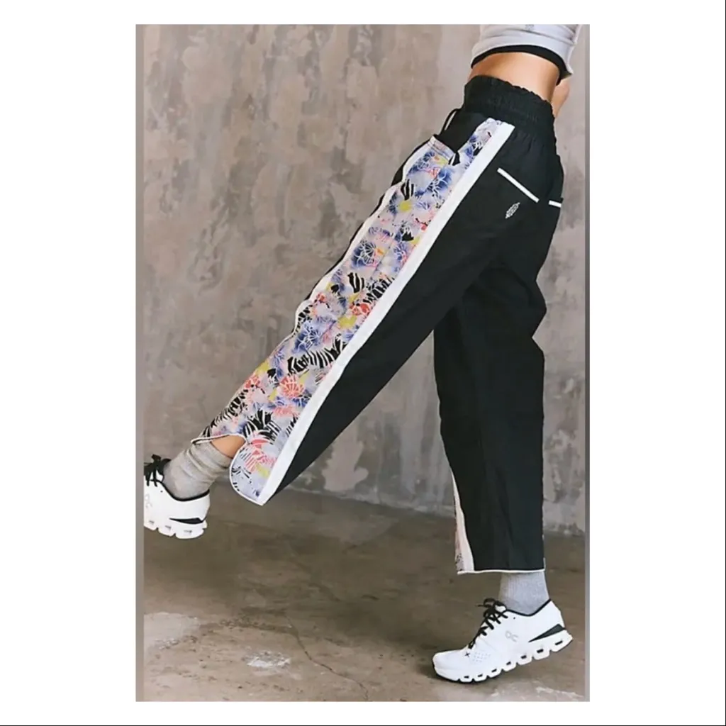 NWT Free People Champ Is Here Printed Pants - Image 2