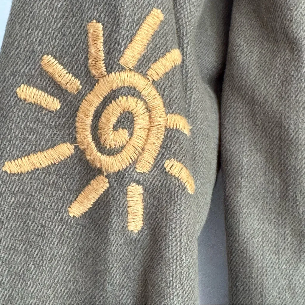 Billy T Lucky Me Embroidered Khaki Green Jacket Everyday Festival Casual Size XS - Image 3