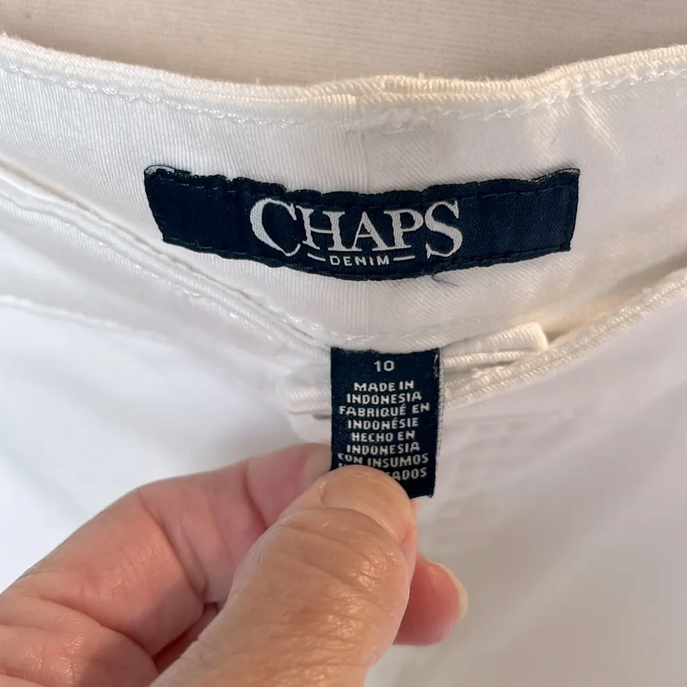 Chaps Women's White Jeans - Image 5