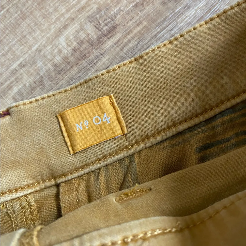 Pilcro and the letterpress size 4 tan mini skirt Aline button down dress skirt - Image 4